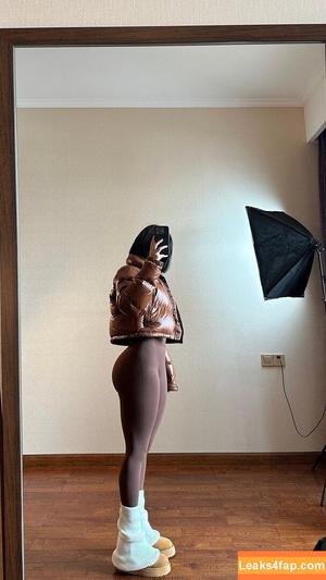 俏妞qiaoniuTT photo #3427