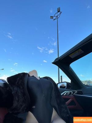 俏妞qiaoniuTT photo #3583