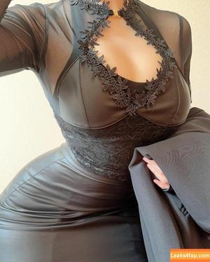 俏妞qiaoniuTT photo #3801