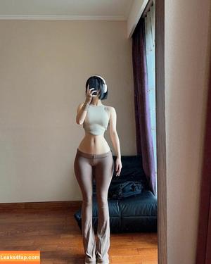 俏妞qiaoniuTT photo #3832