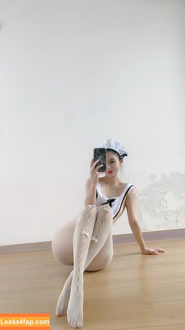 俏妞qiaoniuTT /  / Qiaoniu / QiaoniuTT / https: / qiaoniu_tt / 俏妞qiaoniu leaked photo photo #4060