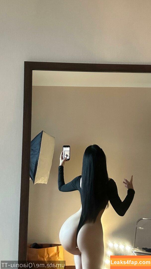 俏妞qiaoniuTT /  / Qiaoniu / QiaoniuTT / https: / qiaoniu_tt / 俏妞qiaoniu leaked photo photo #4198