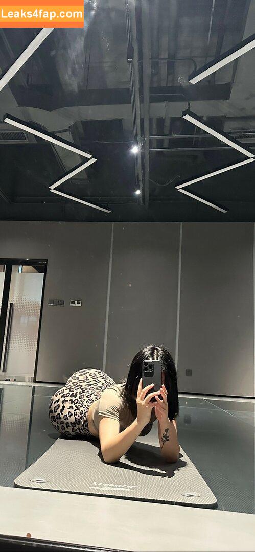 俏妞qiaoniuTT /  / Qiaoniu / QiaoniuTT / https: / qiaoniu_tt / 俏妞qiaoniu leaked photo photo #4210