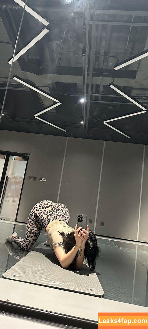 俏妞qiaoniuTT /  / Qiaoniu / QiaoniuTT / https: / qiaoniu_tt / 俏妞qiaoniu leaked photo photo #4212