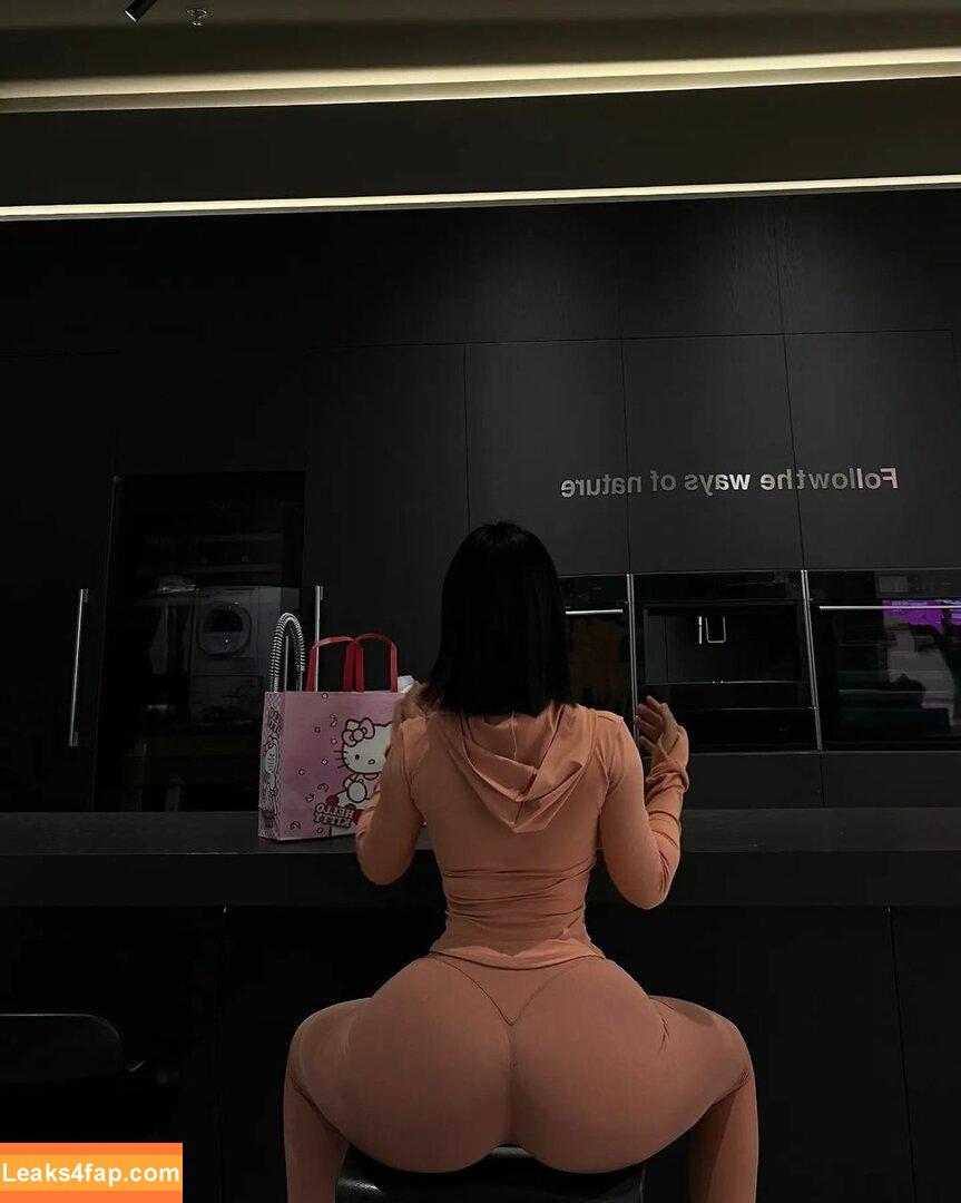 俏妞qiaoniuTT /  / Qiaoniu / QiaoniuTT / https: / qiaoniu_tt / 俏妞qiaoniu leaked photo photo #4285