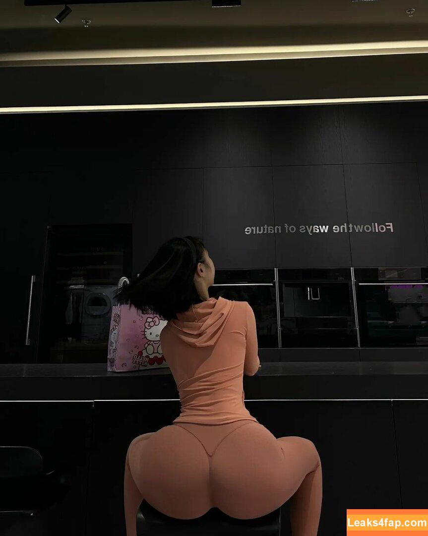 俏妞qiaoniuTT /  / Qiaoniu / QiaoniuTT / https: / qiaoniu_tt / 俏妞qiaoniu leaked photo photo #4287