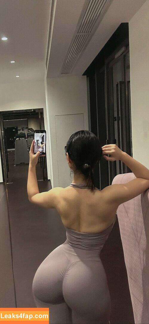 俏妞qiaoniuTT /  / Qiaoniu / QiaoniuTT / https: / qiaoniu_tt / 俏妞qiaoniu leaked photo photo #4333