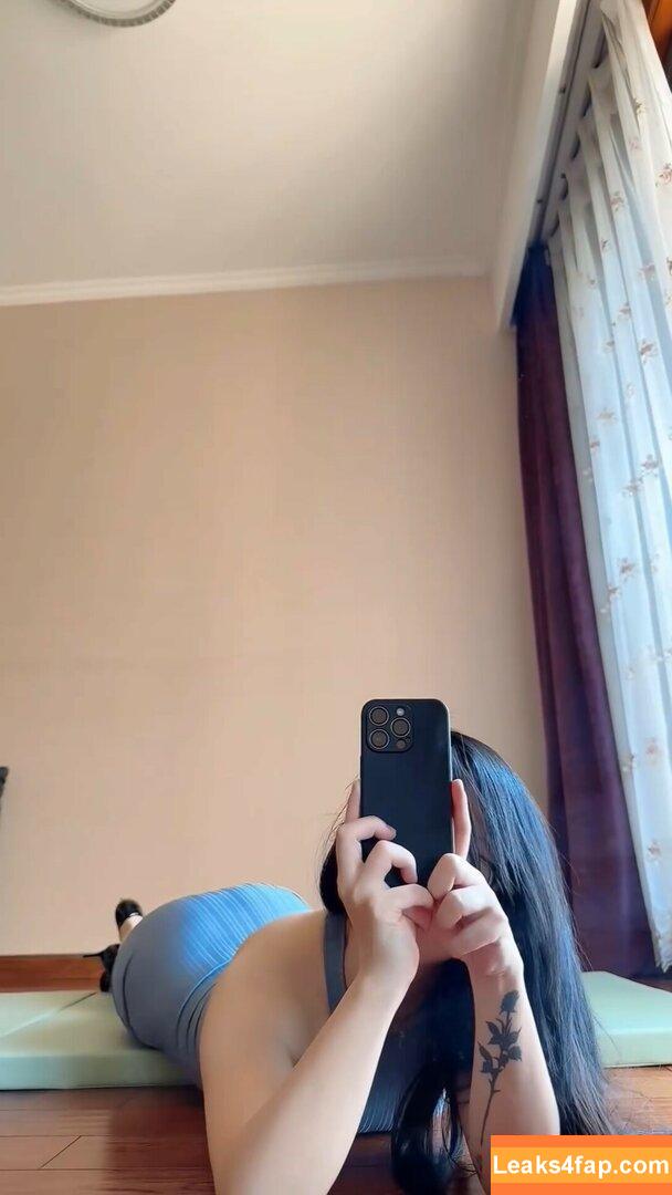 俏妞qiaoniuTT /  / Qiaoniu / QiaoniuTT / https: / qiaoniu_tt / 俏妞qiaoniu leaked photo photo #4472