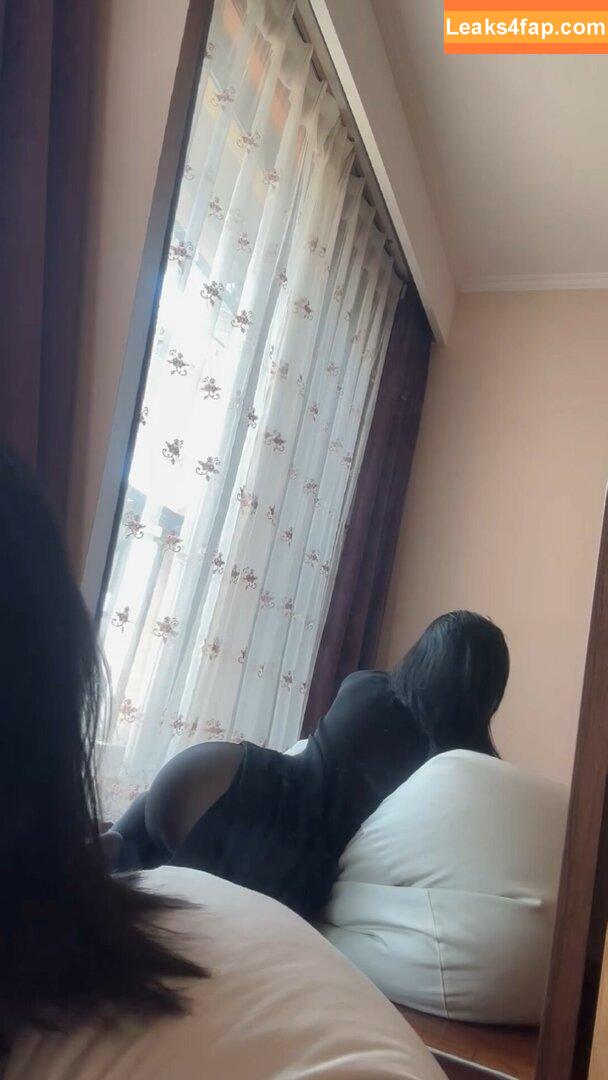 俏妞qiaoniuTT /  / Qiaoniu / QiaoniuTT / https: / qiaoniu_tt / 俏妞qiaoniu leaked photo photo #4495