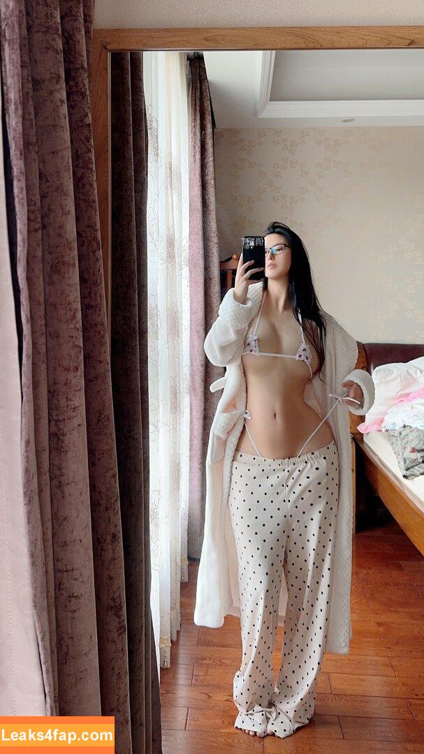 俏妞qiaoniuTT /  / Qiaoniu / QiaoniuTT / https: / qiaoniu_tt / 俏妞qiaoniu leaked photo photo #4554