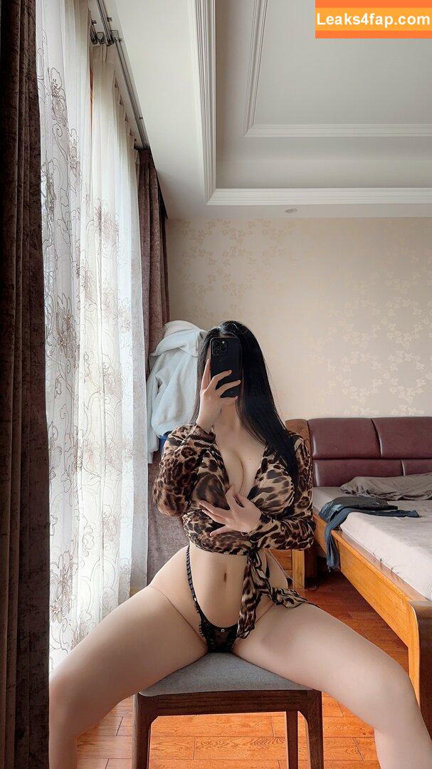 俏妞qiaoniuTT /  / Qiaoniu / QiaoniuTT / https: / qiaoniu_tt / 俏妞qiaoniu leaked photo photo #4588