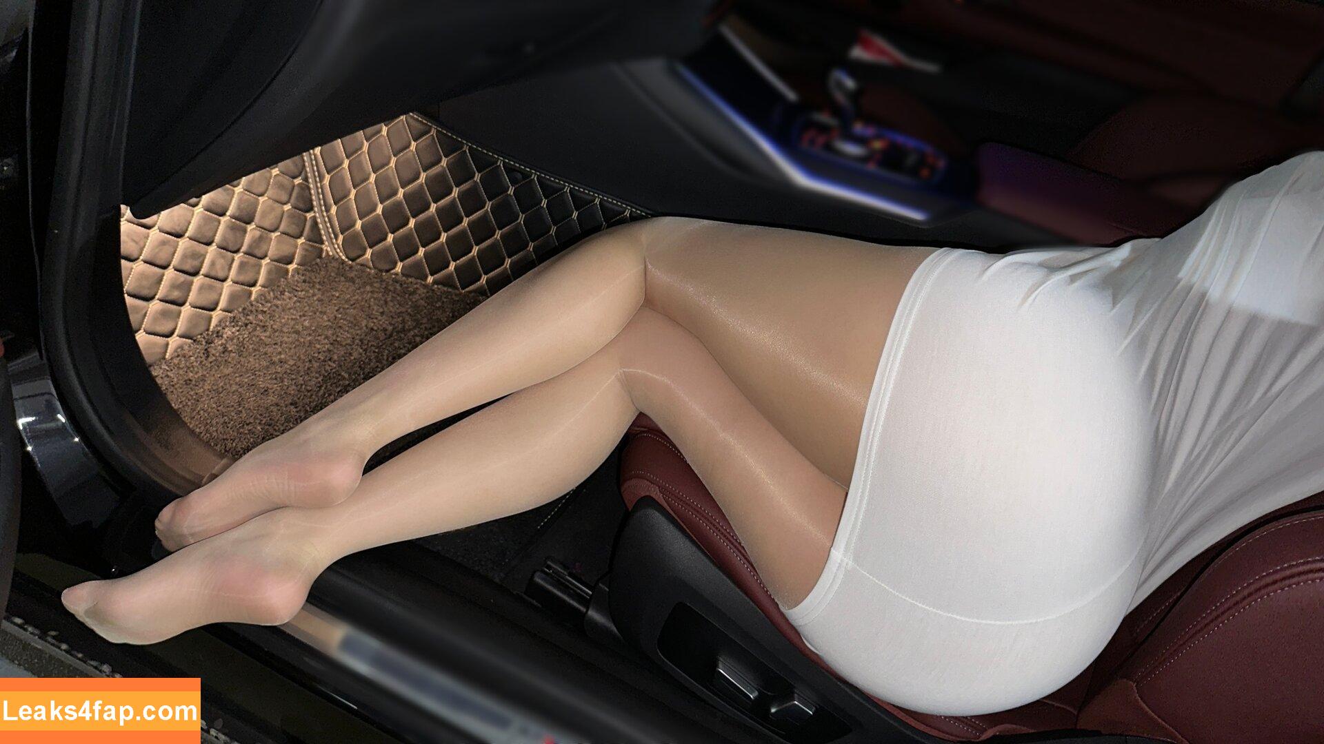 俏妞qiaoniuTT /  / Qiaoniu / QiaoniuTT / https: / qiaoniu_tt / 俏妞qiaoniu leaked photo photo #4613