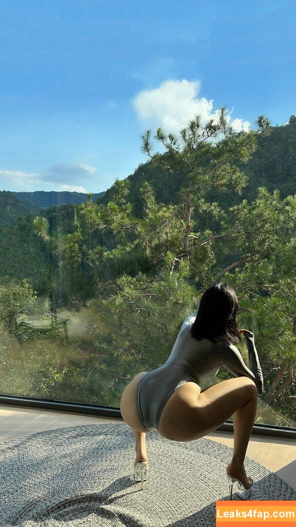 俏妞qiaoniuTT /  / Qiaoniu / QiaoniuTT / https: / qiaoniu_tt / 俏妞qiaoniu leaked photo photo #4628