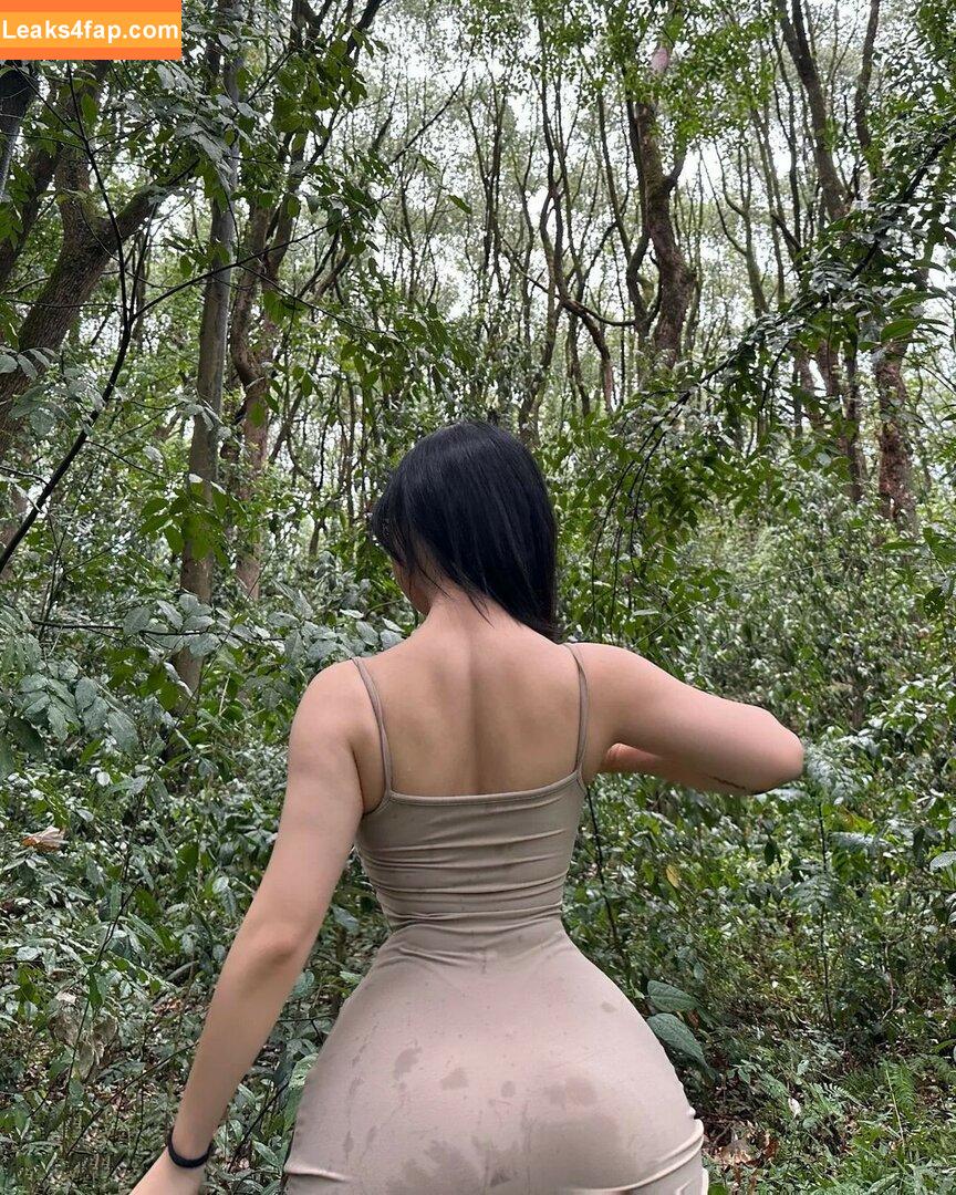 俏妞qiaoniuTT /  / Qiaoniu / QiaoniuTT / https: / 俏妞qiaoniu leaked photo photo #4702