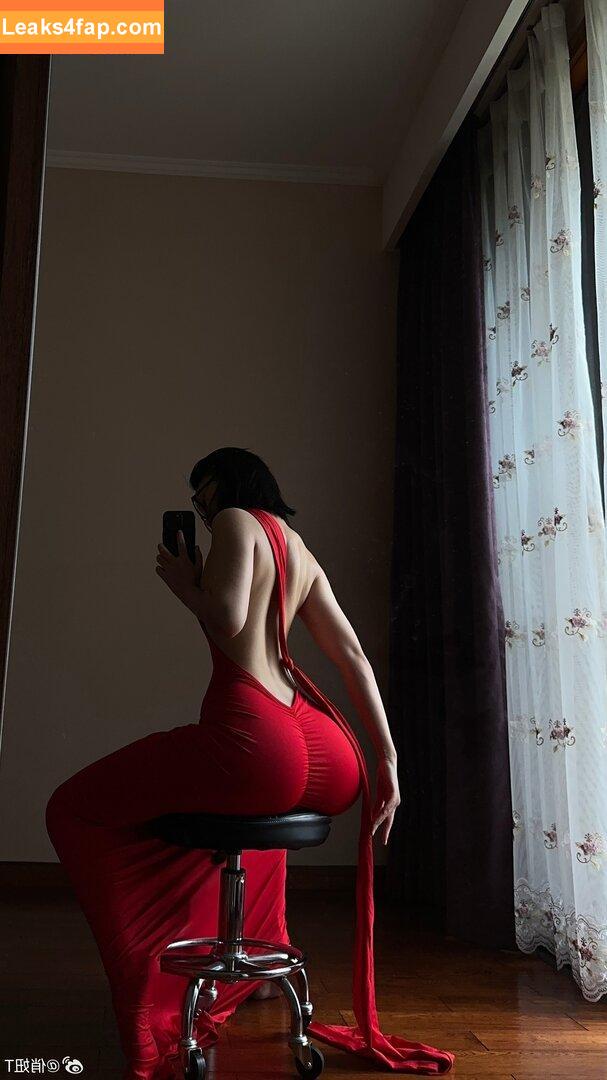 俏妞qiaoniuTT /  / Qiaoniu / QiaoniuTT / https: / 俏妞qiaoniu leaked photo photo #4729