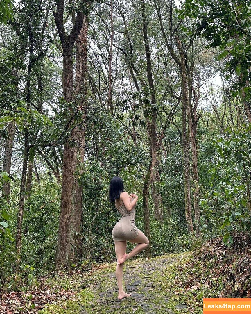 俏妞qiaoniuTT /  / Qiaoniu / QiaoniuTT / https: / 俏妞qiaoniu leaked photo photo #4733