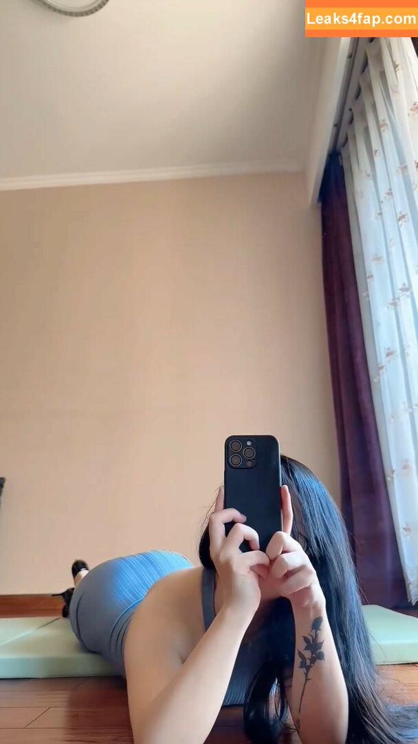 俏妞qiaoniuTT /  / Qiaoniu / QiaoniuTT / https: / 俏妞qiaoniu leaked photo photo #4749