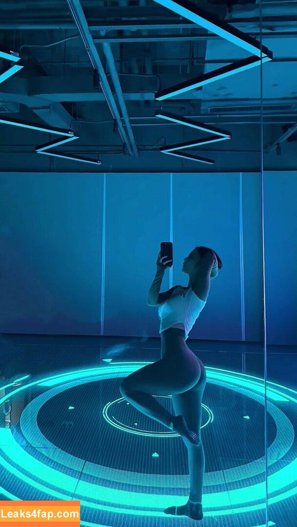 俏妞qiaoniuTT /  / Qiaoniu / QiaoniuTT / https: / 俏妞qiaoniu leaked photo photo #4838