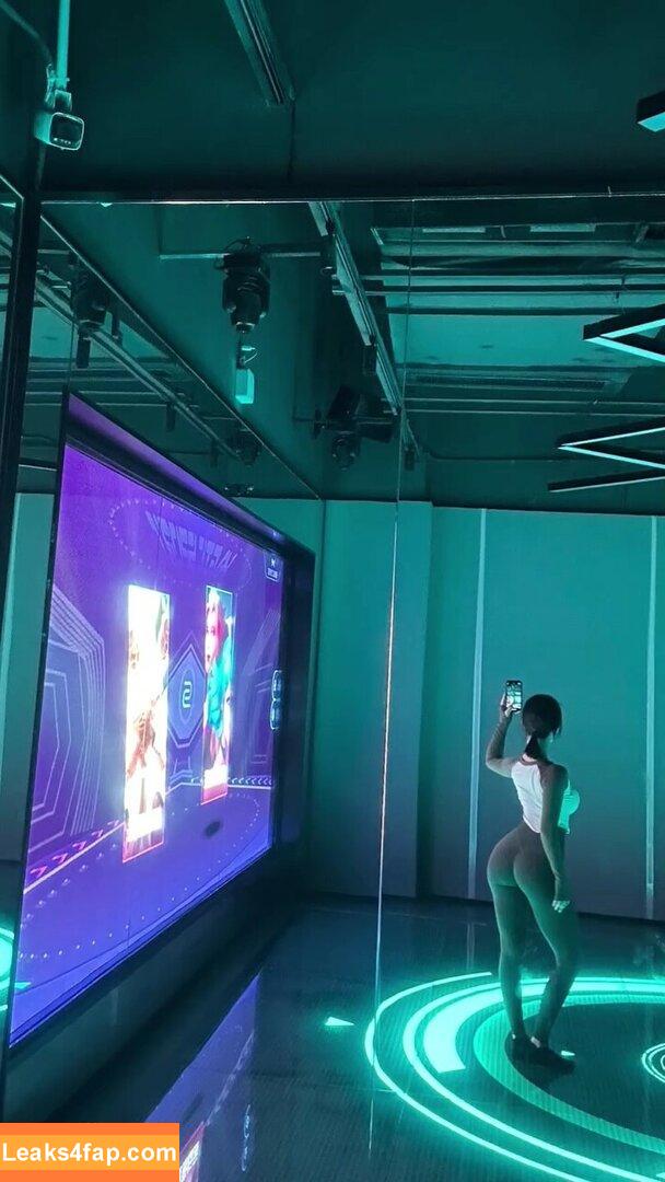 俏妞qiaoniuTT /  / Qiaoniu / QiaoniuTT / https: / 俏妞qiaoniu leaked photo photo #4844