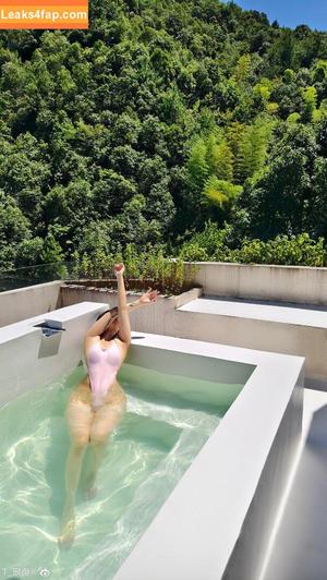 俏妞qiaoniuTT photo #4408