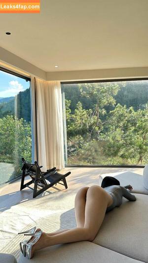 俏妞qiaoniuTT photo #4640