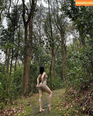 俏妞qiaoniuTT photo #4737