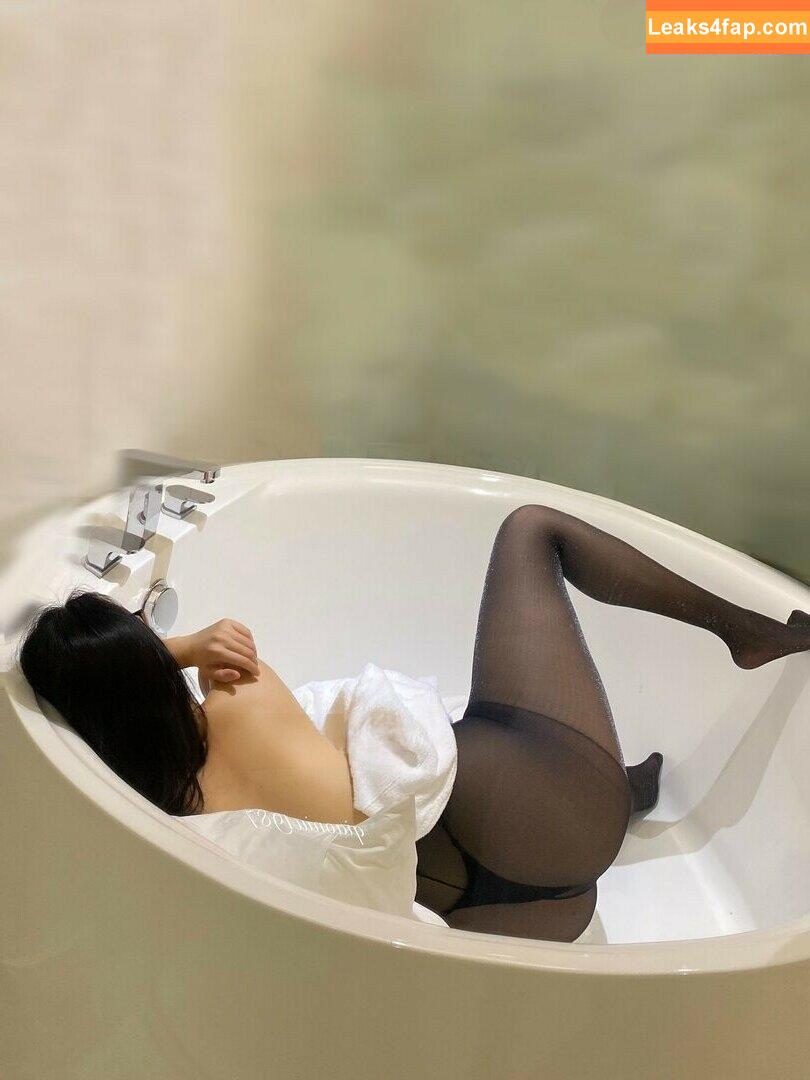 俏妞qiaoniuTT /  / Qiaoniu / QiaoniuTT / https: / 俏妞qiaoniu leaked photo photo #5032