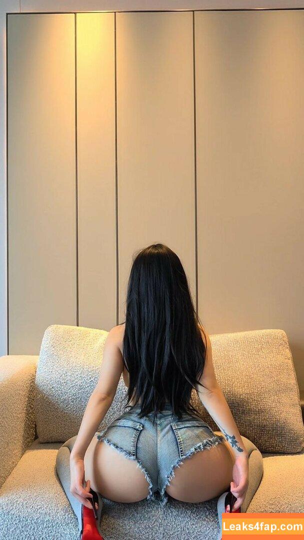 俏妞qiaoniuTT /  / Qiaoniu / QiaoniuTT / https: / 俏妞qiaoniu leaked photo photo #5154