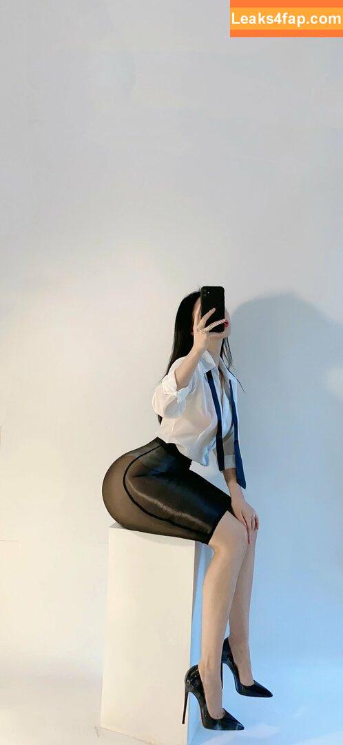 俏妞qiaoniuTT /  / Qiaoniu / QiaoniuTT / https: / 俏妞qiaoniu leaked photo photo #5298