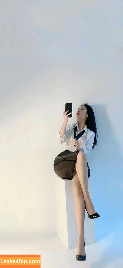 俏妞qiaoniuTT /  / Qiaoniu / QiaoniuTT / https: / 俏妞qiaoniu слитое фото фото #5299