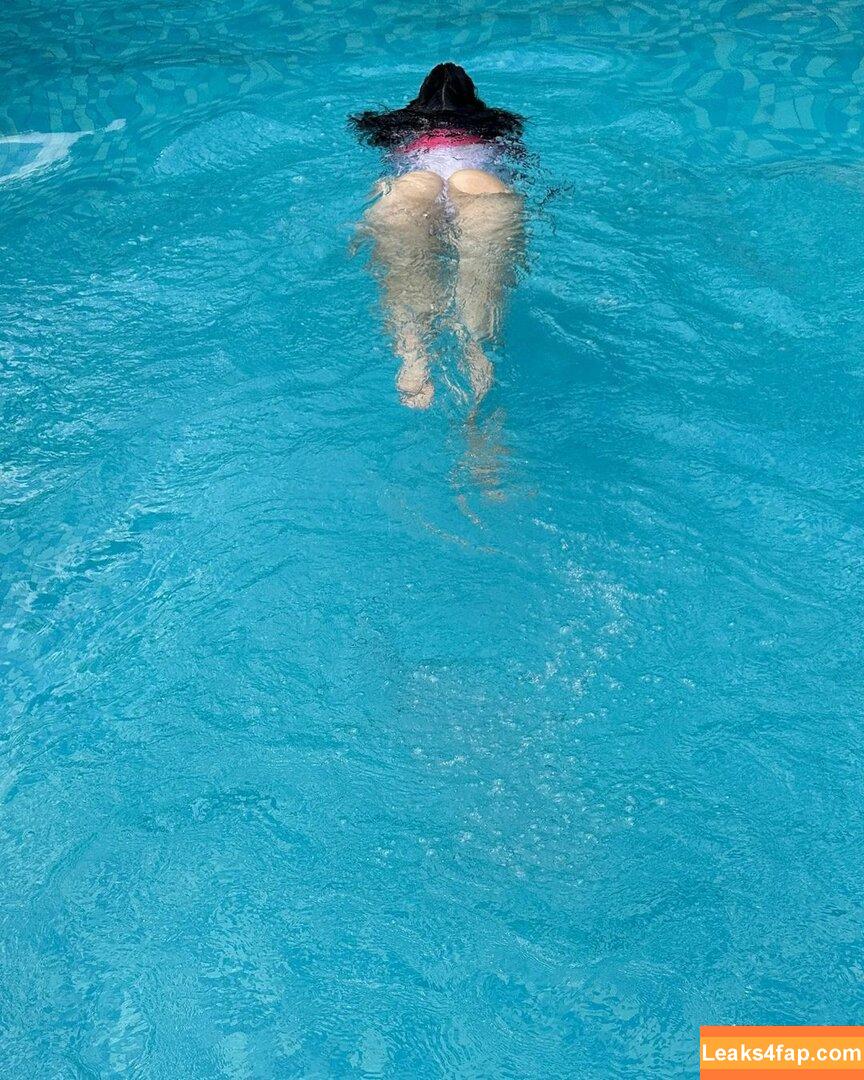 俏妞qiaoniuTT /  / Qiaoniu / QiaoniuTT / https: / 俏妞qiaoniu leaked photo photo #5395