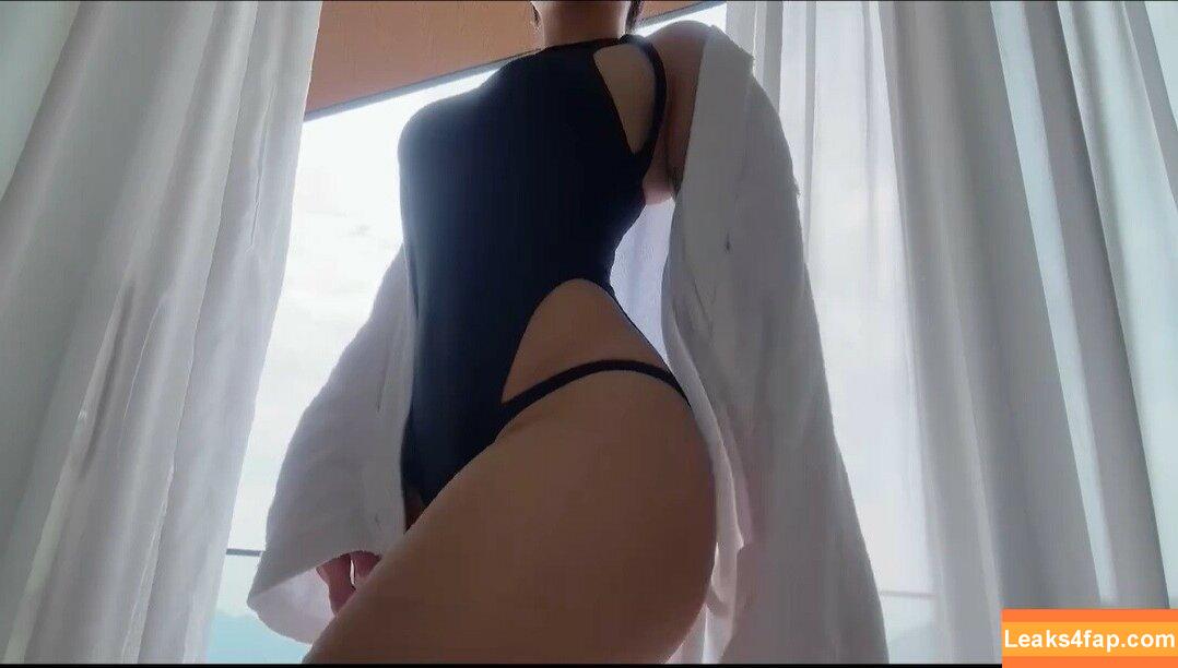 俏妞qiaoniuTT /  / Qiaoniu / QiaoniuTT / https: / 俏妞qiaoniu leaked photo photo #5407