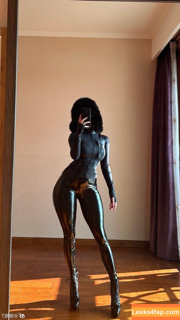 俏妞qiaoniuTT /  / Qiaoniu / QiaoniuTT / 俏妞qiaoniu слитое фото фото #5880