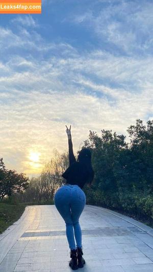 俏妞qiaoniuTT photo #5099