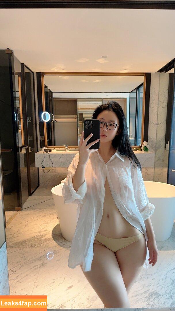 俏妞qiaoniuTT /  / Qiaoniu / QiaoniuTT / qiaoniu_tt / 俏妞qiaoniu leaked photo photo #6685