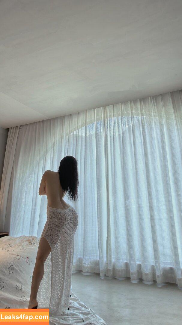 俏妞qiaoniuTT /  / Qiaoniu / QiaoniuTT / qiaoniu_tt / 俏妞qiaoniu leaked photo photo #7016