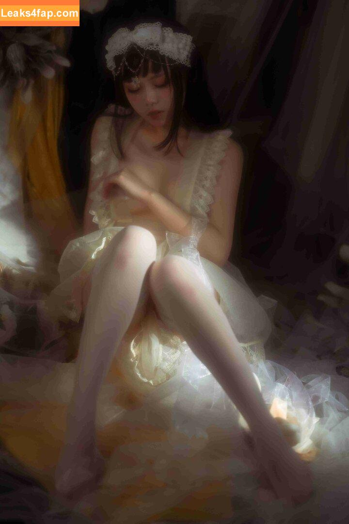 qiyuemiaozi / qiyuemiaozi97 / 七月喵子 leaked photo photo #0032