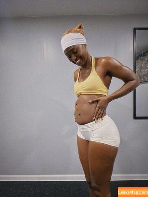 Queen Aminata photo #0133
