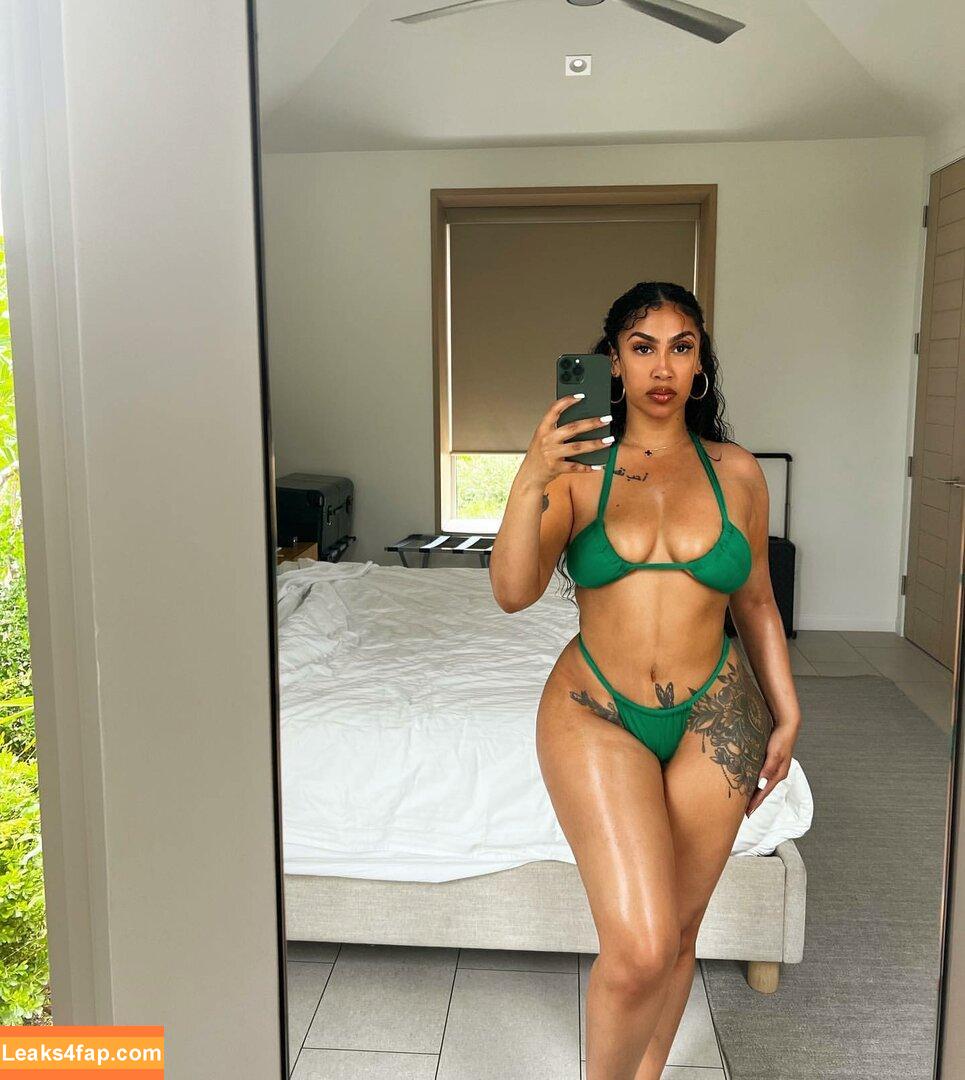 Queen Naija / queennaija leaked photo photo #0005