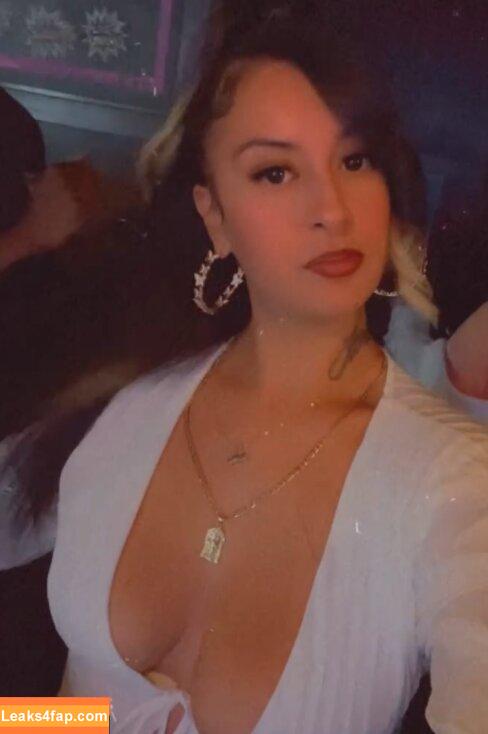 Queenallie7 / Bad_Mommy7 / queen_allie7 leaked photo photo #0011