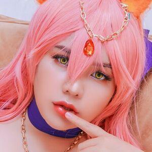 QueenieChuppy photo #0015