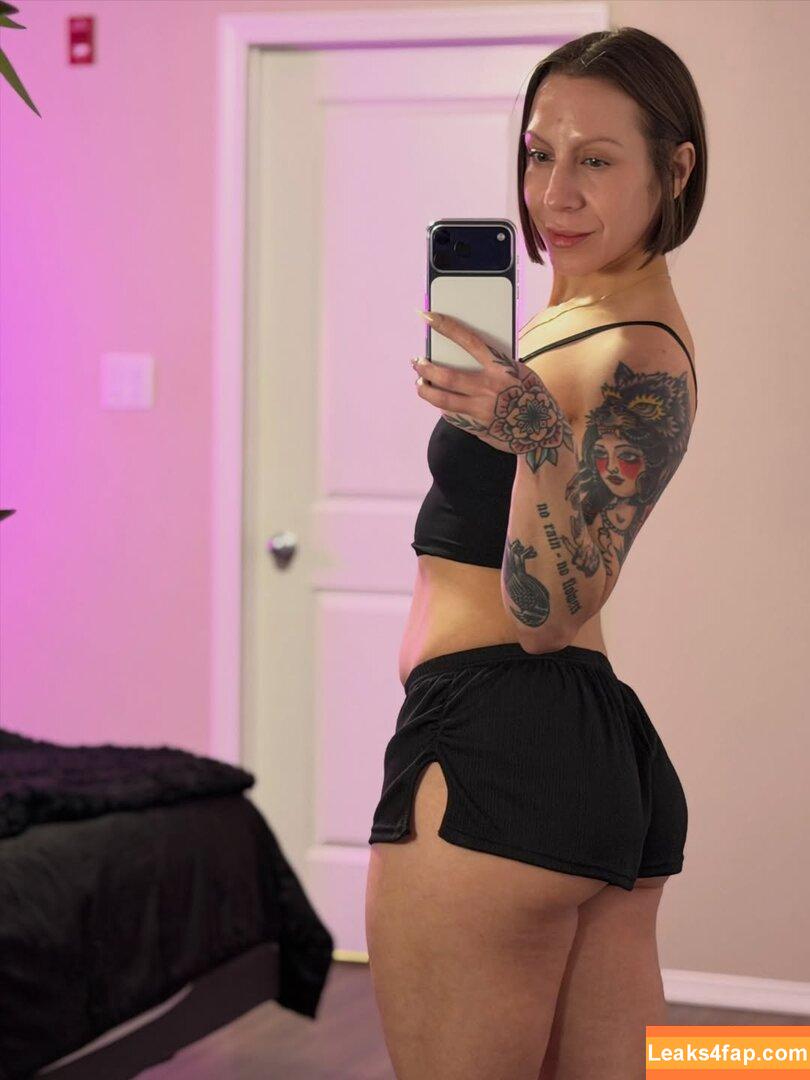 queenkofficial / queenkcofficial leaked photo photo #0025