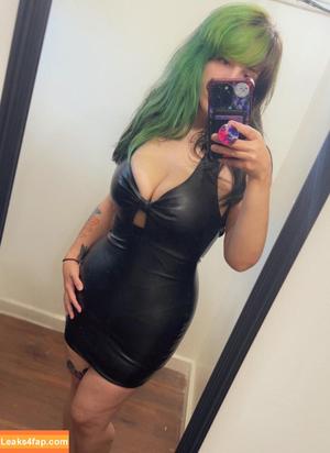 QueenKryptid photo #0004