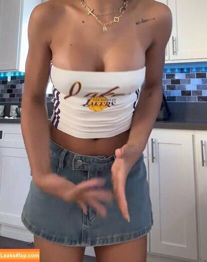 Queenmilian / karem milian / miliankarem / milianqueen07 / queen_milian leaked photo photo #0044