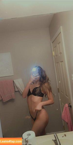 queennkaitlynn фото #0044