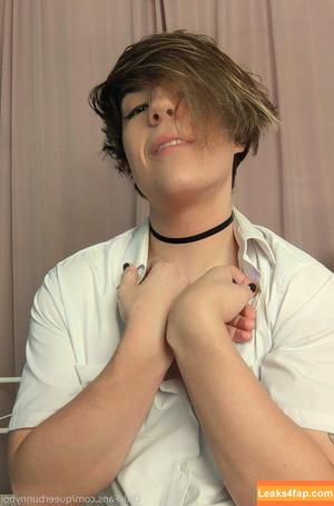 queerbunnybabe photo #0388