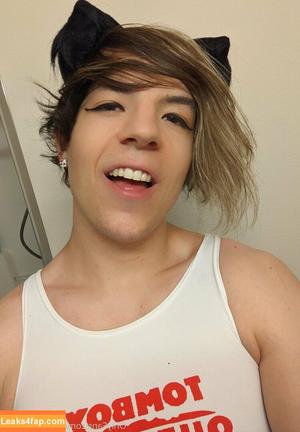 queerbunnybabe photo #0428