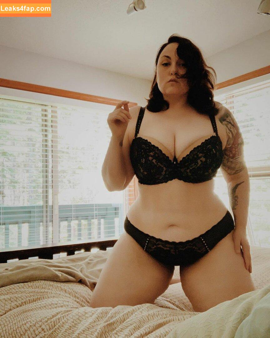 quirkyandcurvy /  leaked photo photo #0002