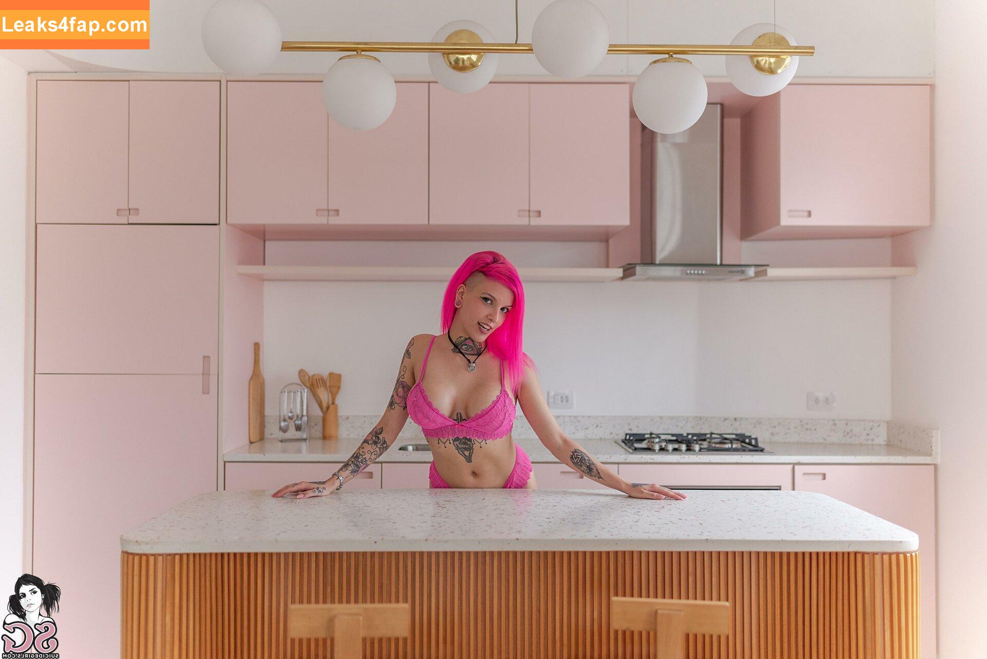 Qween Goddess / Qween.sg / qweengoddess leaked photo photo #0029