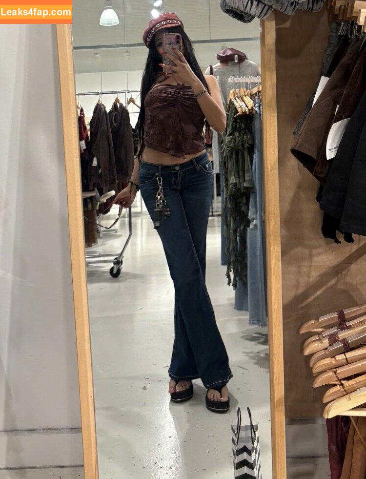 r0ckerfoo / girIfromnowear / weluvemilia / weluvrocker слитое фото фото #0107